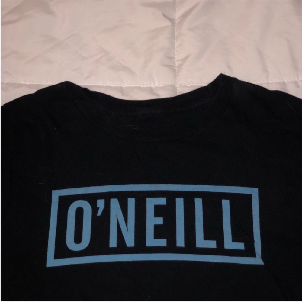 tshirt - Picture 2 of 3